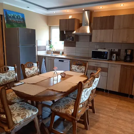Manyika Vendeghaz Holiday home Balatonalmadi